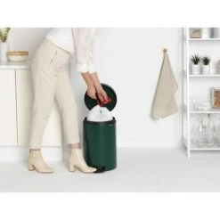 Pedaalemmer NewIcon BRABANTIA - 20 Liter Dennengroen -Tuinartikelen Winkel pedaalemmer newicon 20 l dennegroen 1607881114 5 600