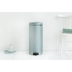 Pedaalemmer NewIcon BRABANTIA - 30 Liter Muntgroen -Tuinartikelen Winkel pedaalemmer newicon 30 liter muntgroen 1608011298 3 600