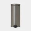 Pedaalemmer NewIcon BRABANTIA - 30 Liter Platinum -Tuinartikelen Winkel pedaalemmer newicon 30 liter platinum 1608011499 1 600