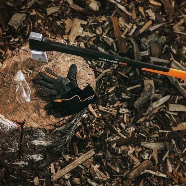 Tuinhandschoen All Seasons - maat 8 Fiskars Tuinhandschoen All Seasons - Maat 8 Fiskars -Tuinartikelen Winkel tuinhandschoen all seasons maat 8 1621502509 1 600